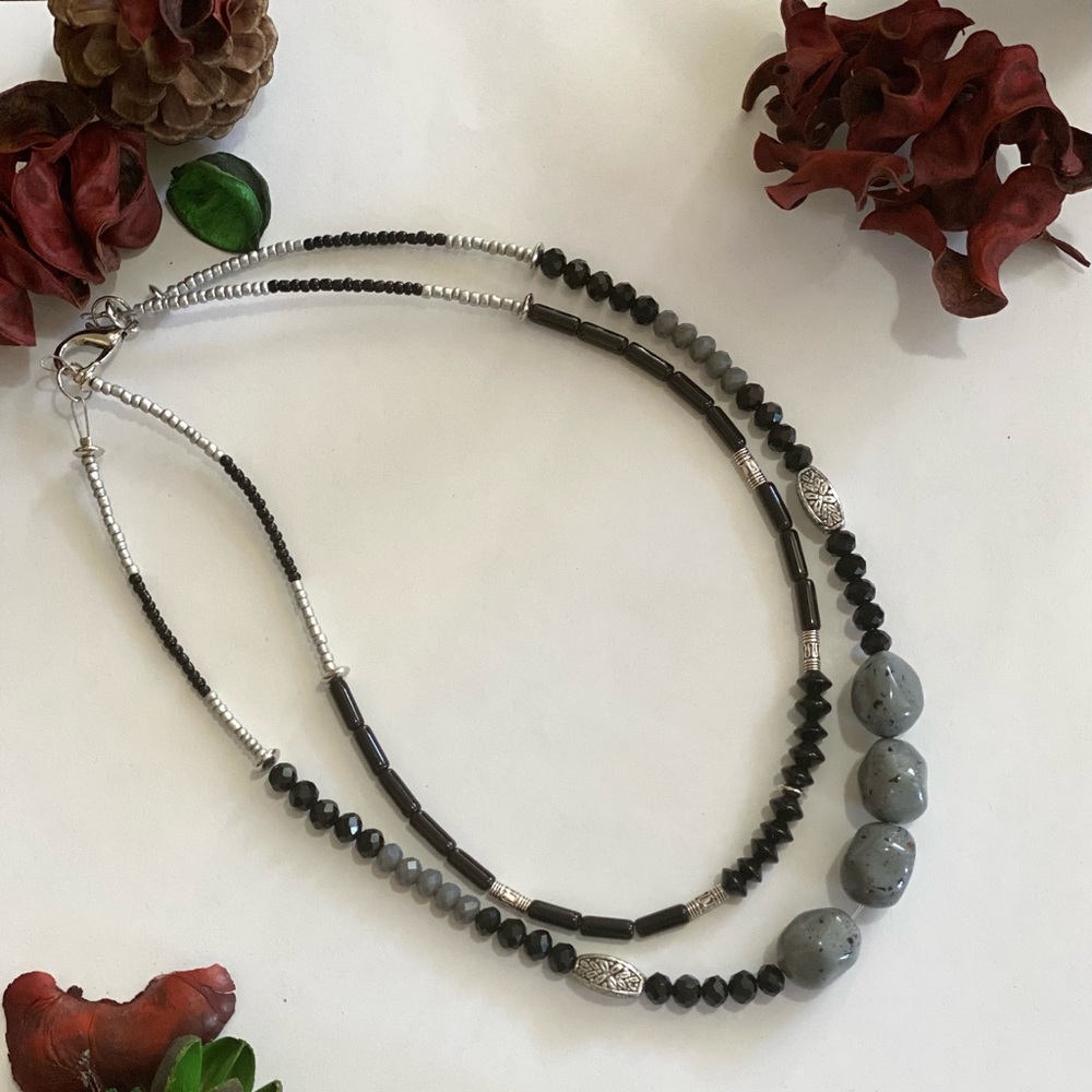 Necklace - Picture 2 of 3